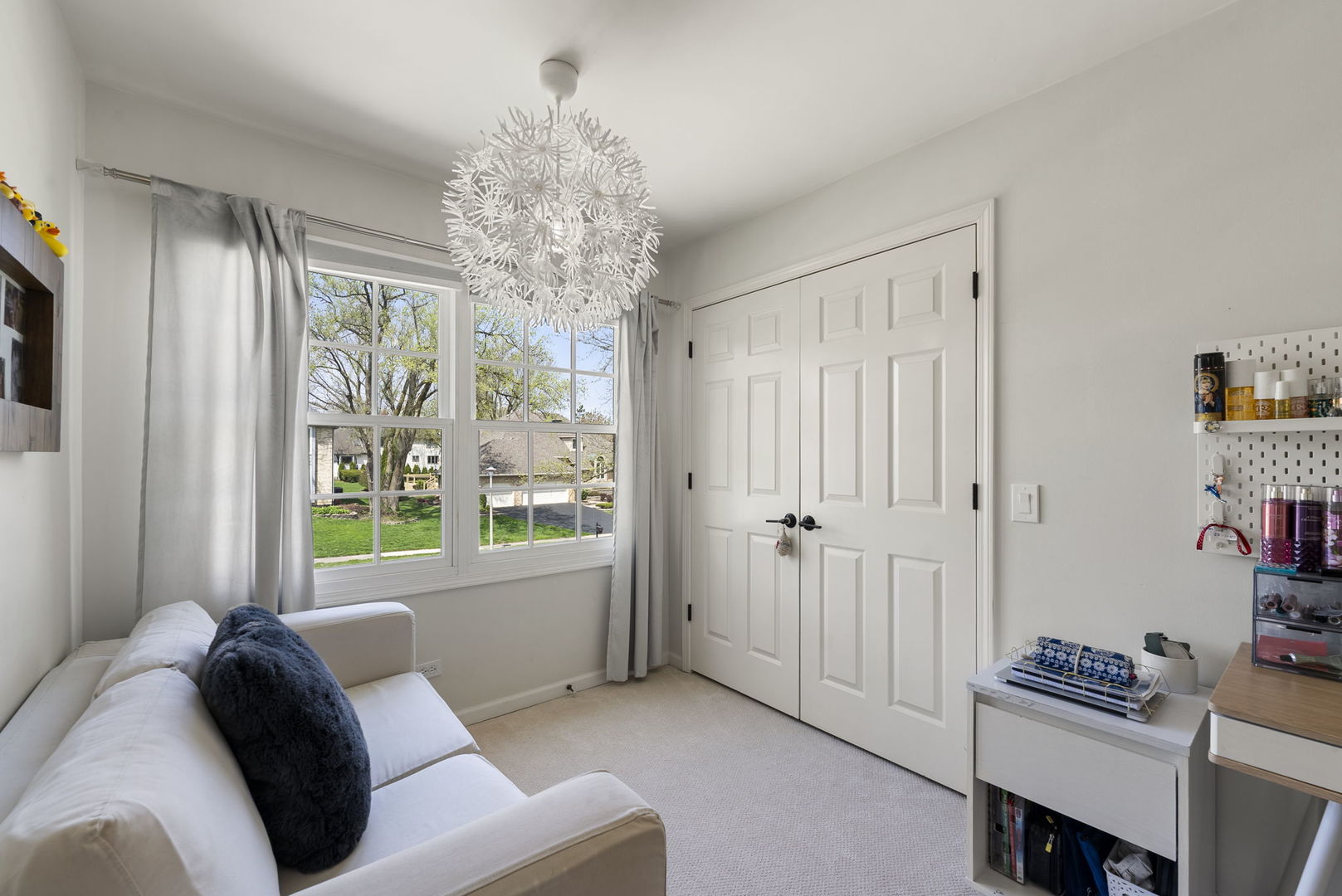 6S223 New Castle Road Naperville, IL 60540 - Photo 36 of 66 Gallery Image 36
