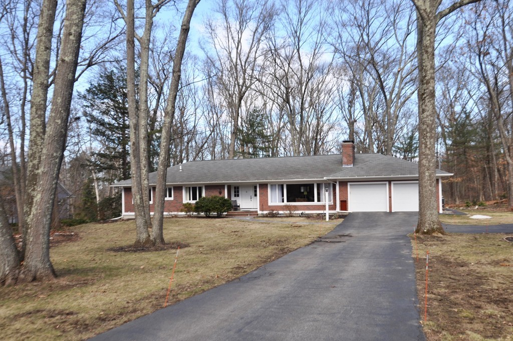 9 Yorkshire Road Dover, MA 02030 - Photo 1 of 25