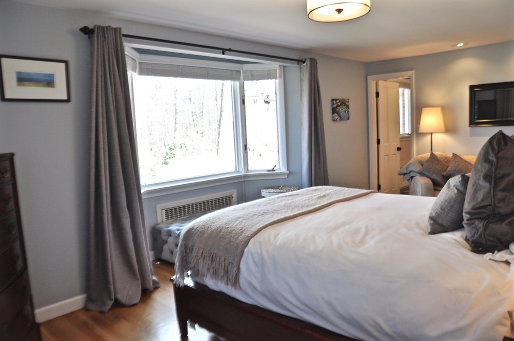 9 Yorkshire Road Dover, MA 02030 - Photo 10 of 25