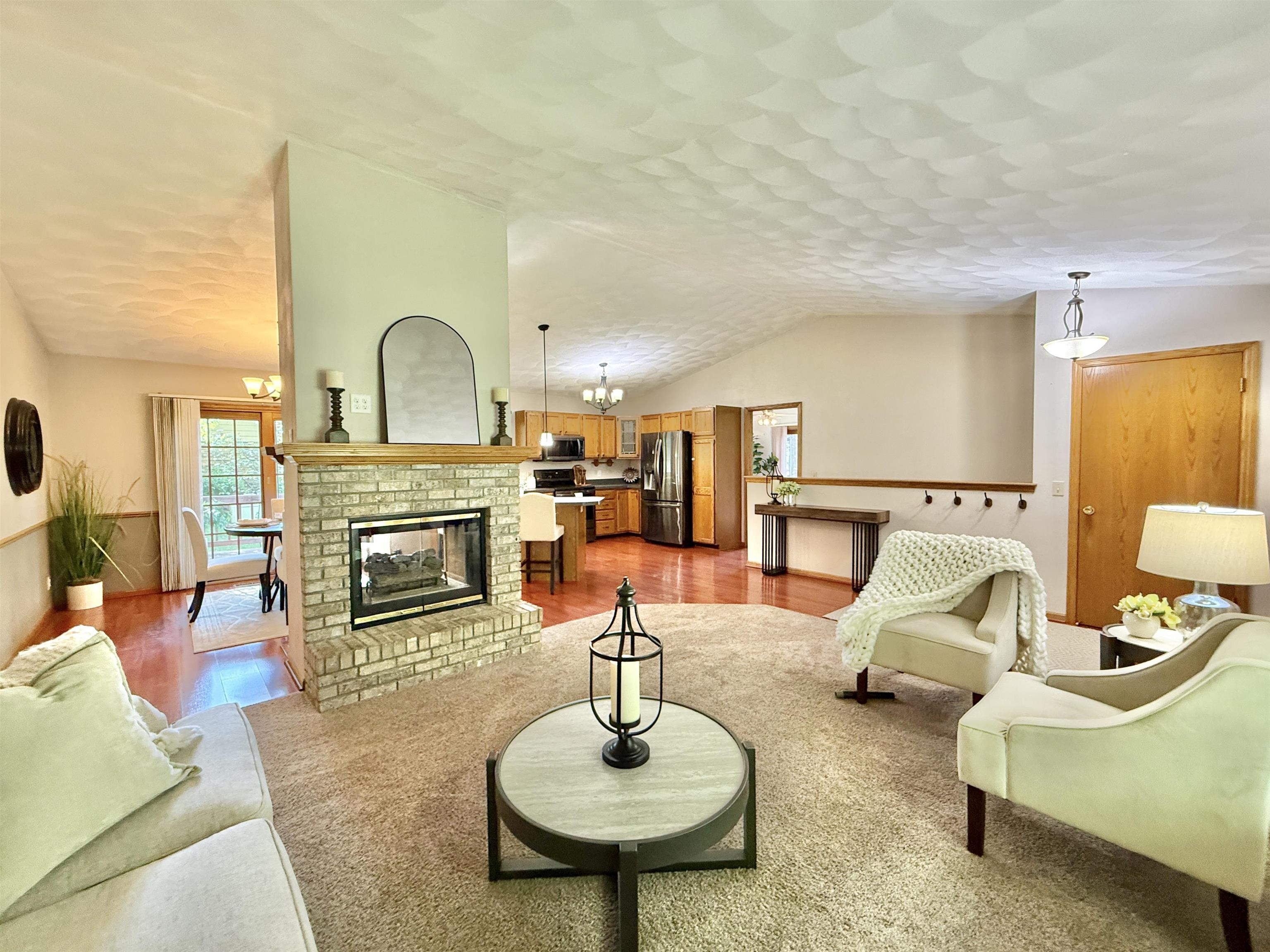 2450 South Lathers Road Beloit, WI 53511 - Photo 4 of 40