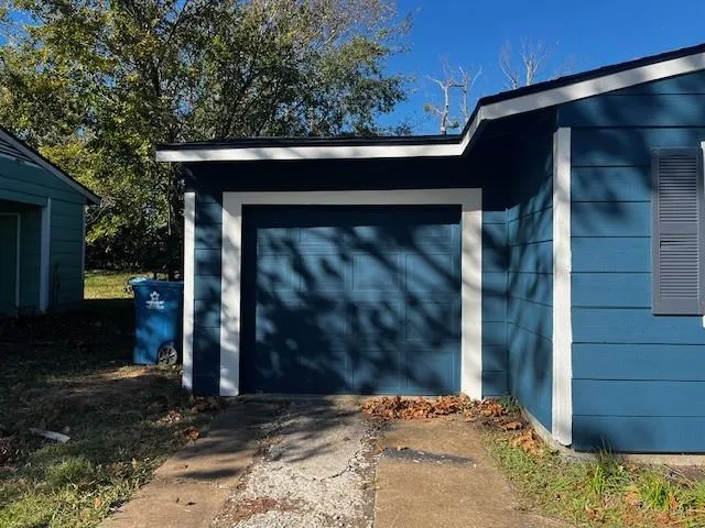 $250,000 | 105 Twining Drive, Denison, TX 75020