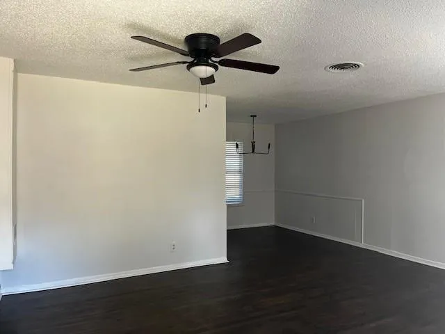 $250,000 | 105 Twining Drive, Denison, TX 75020