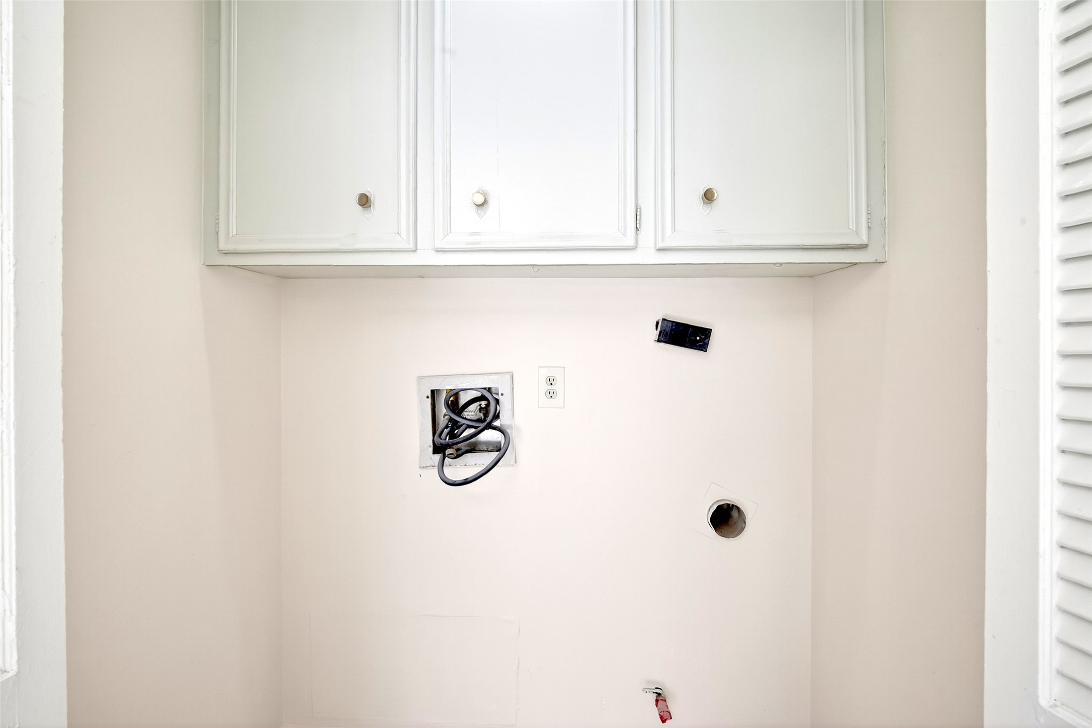 15207 Pleasant Valley Road Houston, TX 77062 - Photo 40 of 40 Utility Room