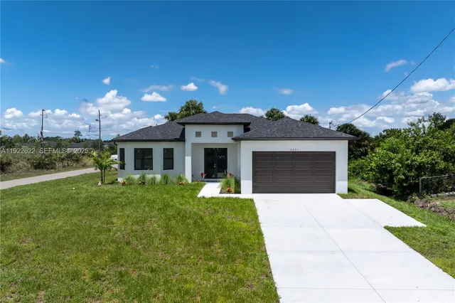 $350,000 | 2601 Karen Circle, Lehigh Acres, FL 33971