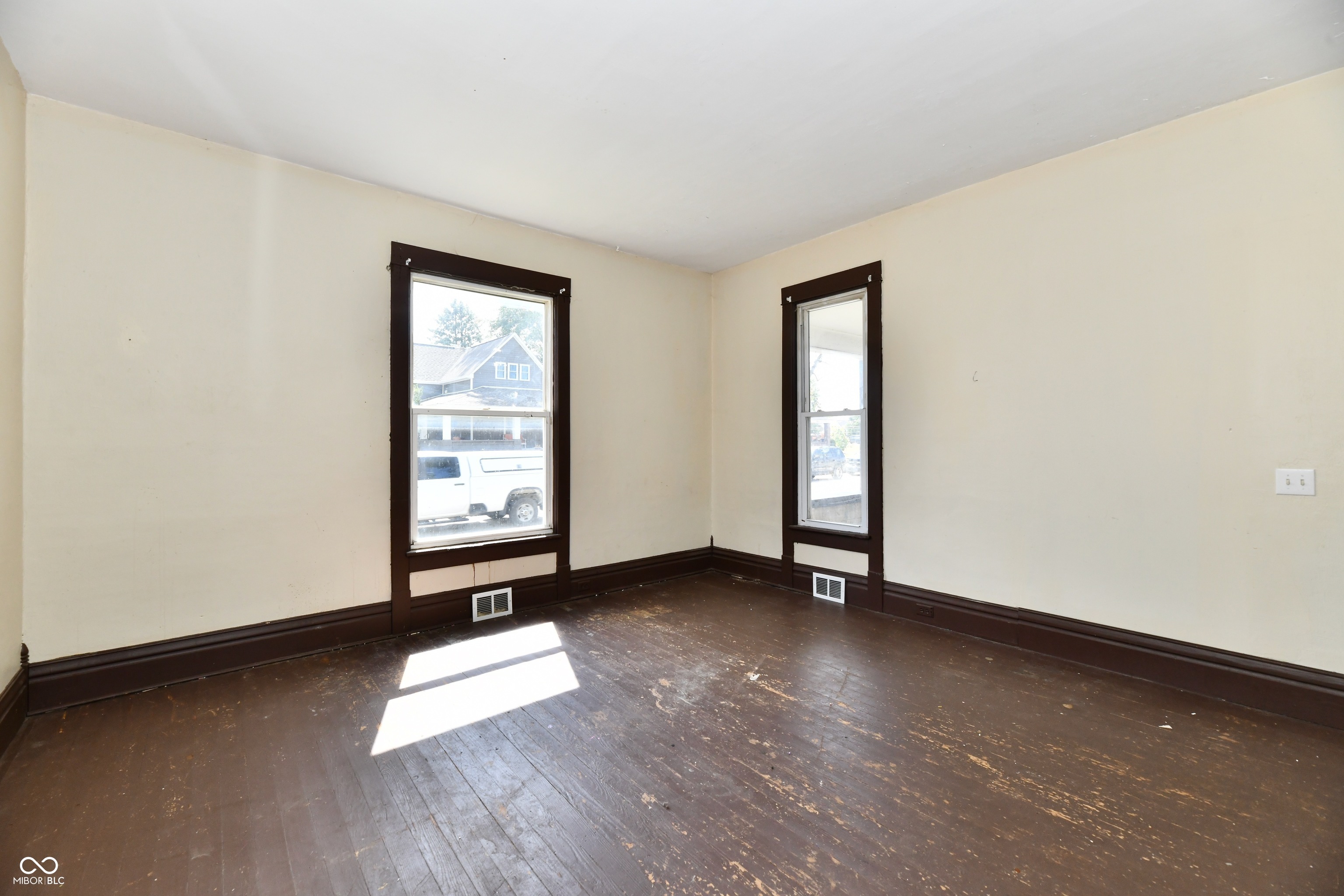 208 East Sherman Street Windfall, IN 46076 - Photo 15 of 21
