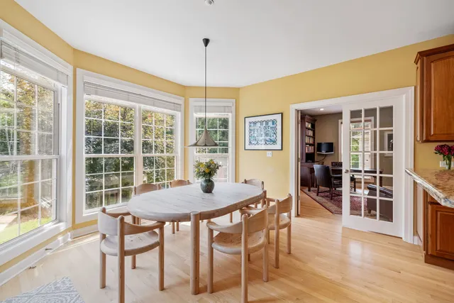 $794,000 | 805 Stone Canyon Circle, Inverness, IL 60010