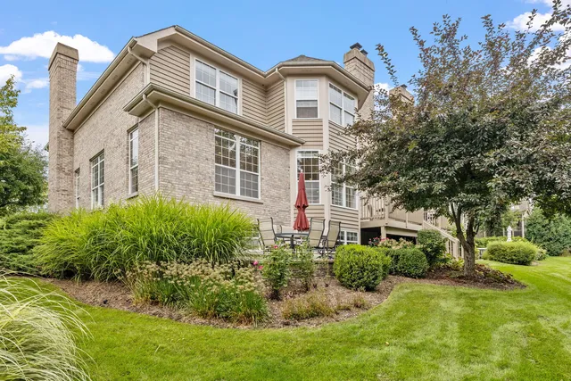 $794,000 | 805 Stone Canyon Circle, Inverness, IL 60010
