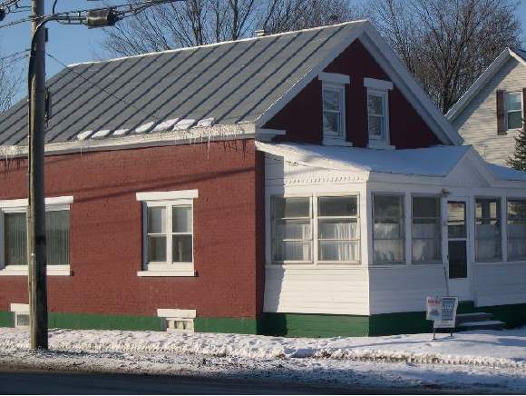 37 1st Street Swanton, VT 05488 - Photo 1 of 5 Gallery Image 1