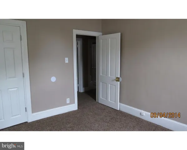 $1,400 | 200 East Broad Street, Unit 7, Burlington, NJ 08016