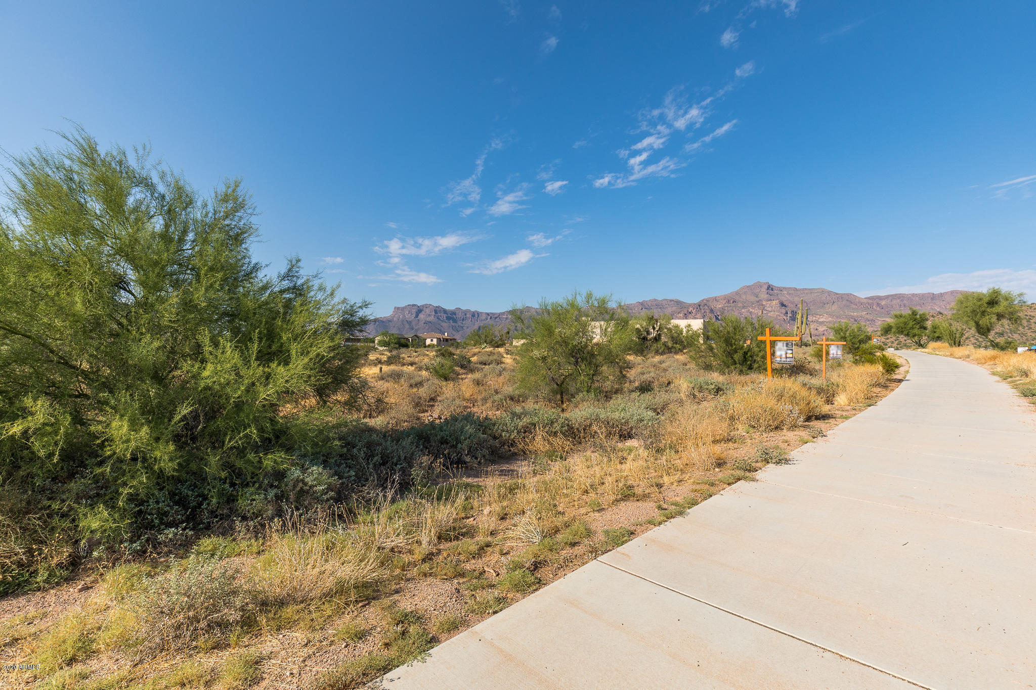 5826 South Kings Ranch Road, Unit 122 Gold Canyon, AZ 85118 - Photo 8 of 10 5826 S Kings Ranch Rd (8 of 10)
