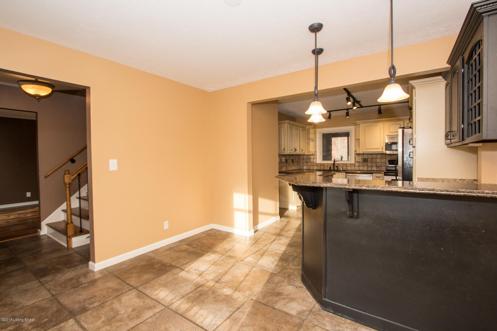 119 Blue Fields Road Louisville, KY 40223 - Photo 13 of 60 JThomas Photography-119 Blue Fields-11