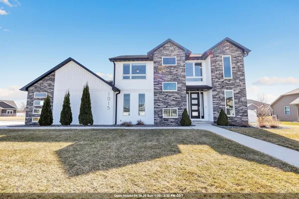 $659,900 | 1015 Nutmeg Drive, De Pere, WI 54115