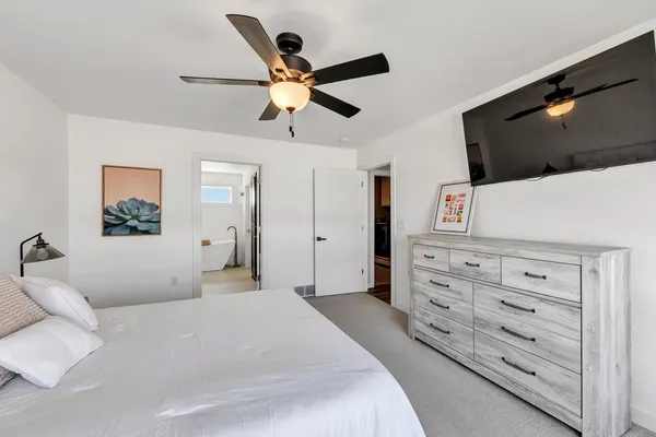 $659,900 | 1015 Nutmeg Drive, De Pere, WI 54115