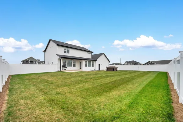 $659,900 | 1015 Nutmeg Drive, De Pere, WI 54115