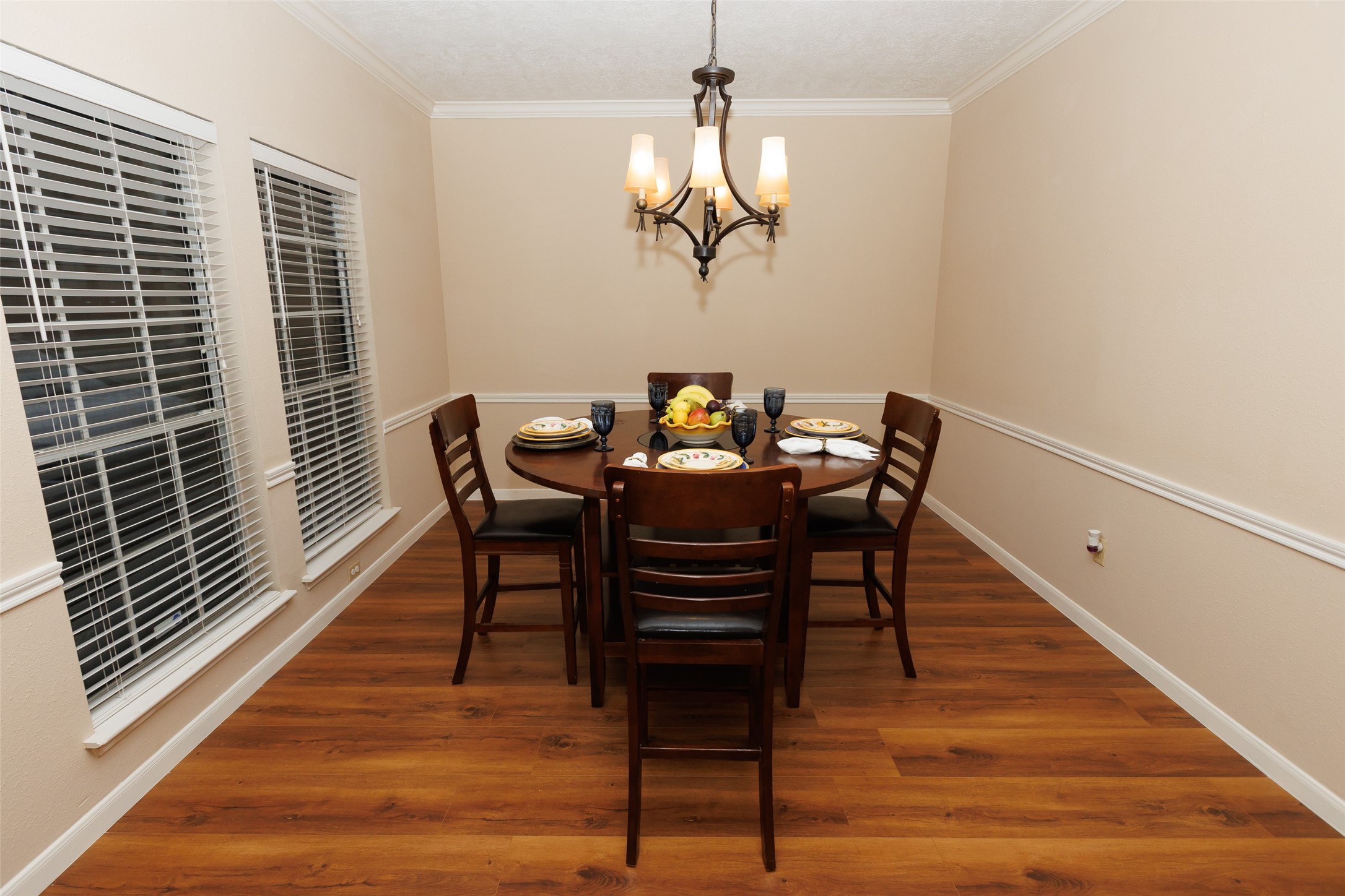 14602 Liscomb Drive Houston, TX 77084 - Photo 22 of 48 Great space for a large table and hutch in this dining room.