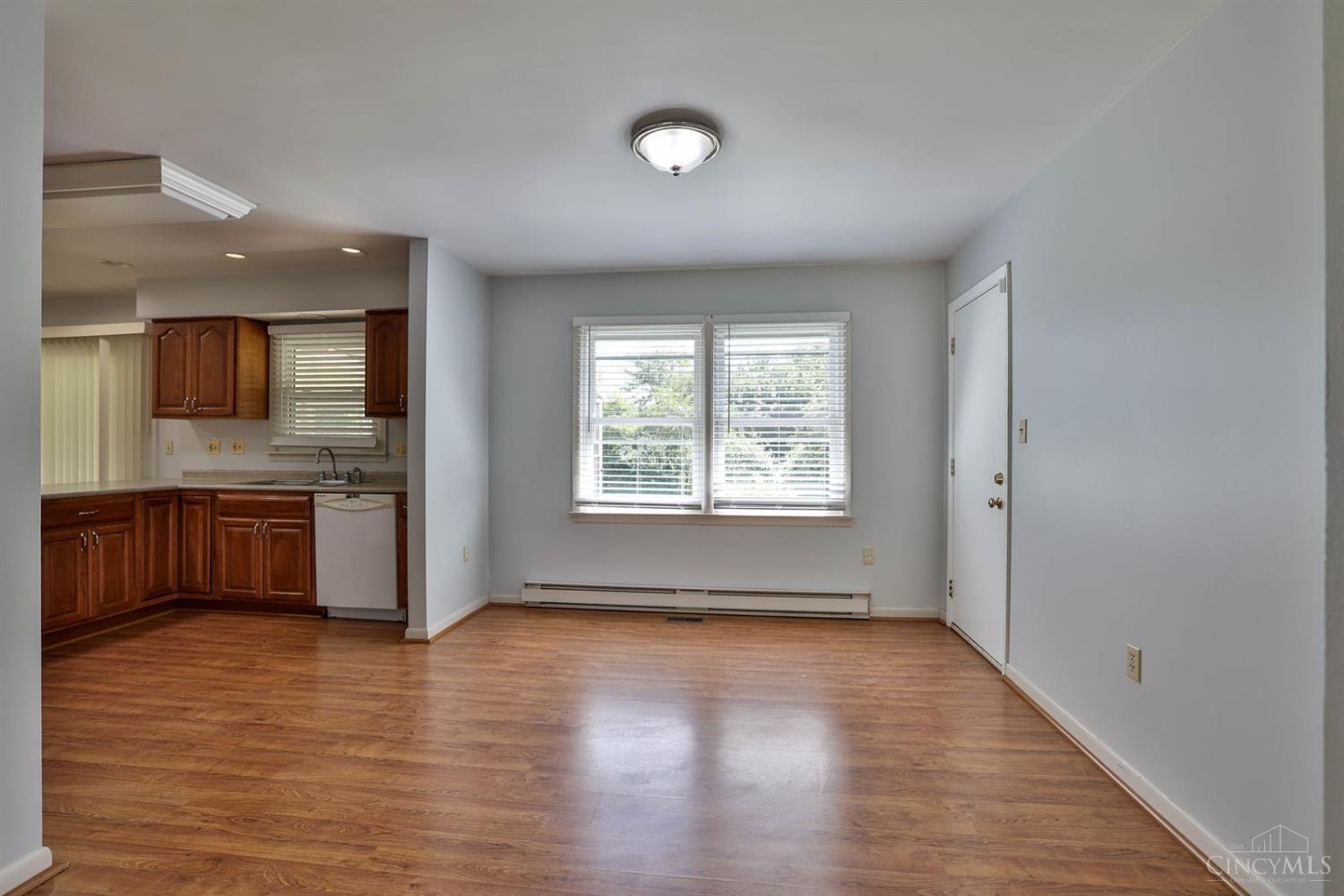6035 Kyles Station Road Hamilton, OH 45011 - Photo 9 of 41 Gallery Image 9