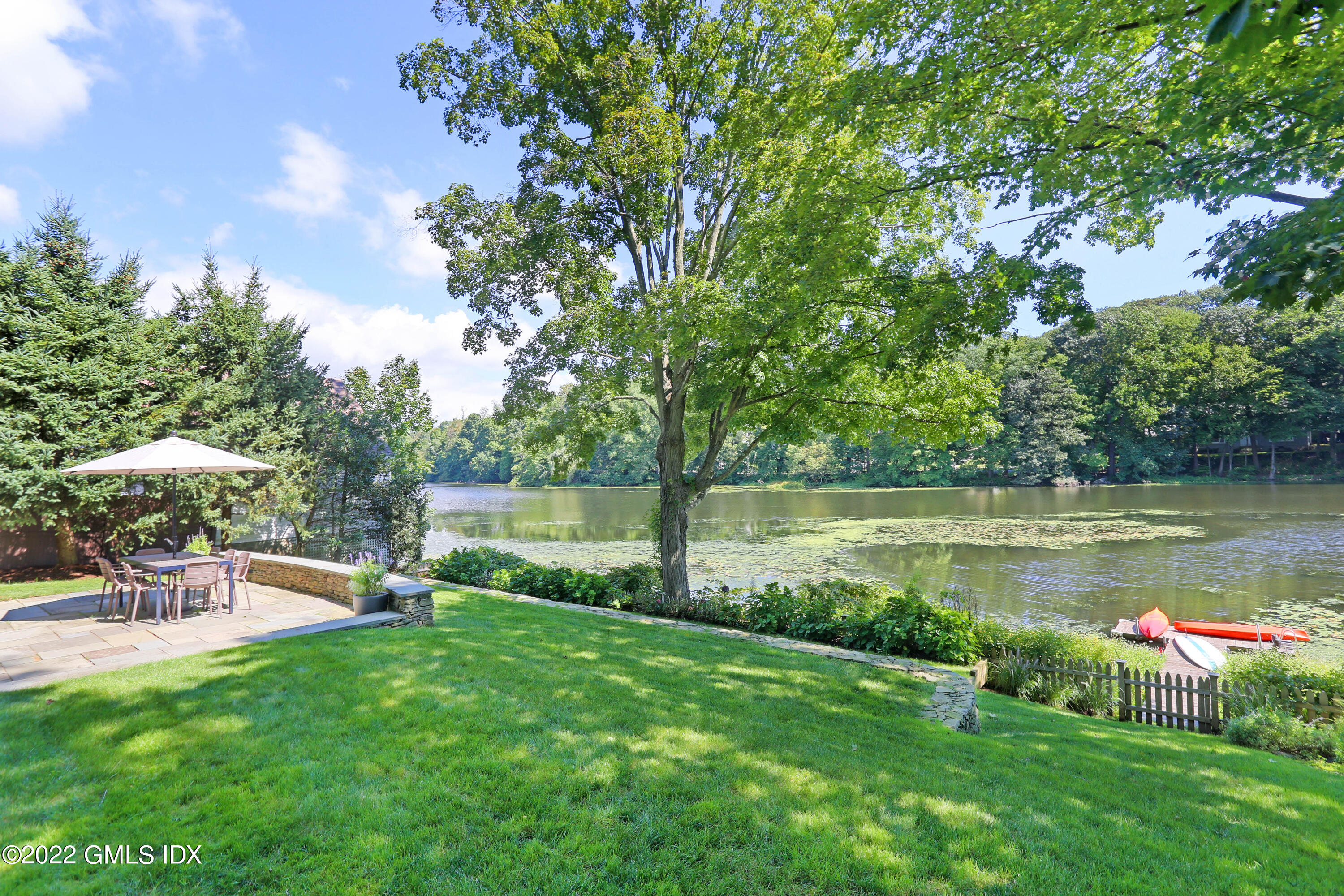 207 Valley Road Cos Cob, CT 06807 - Photo 14 of 17 YARD