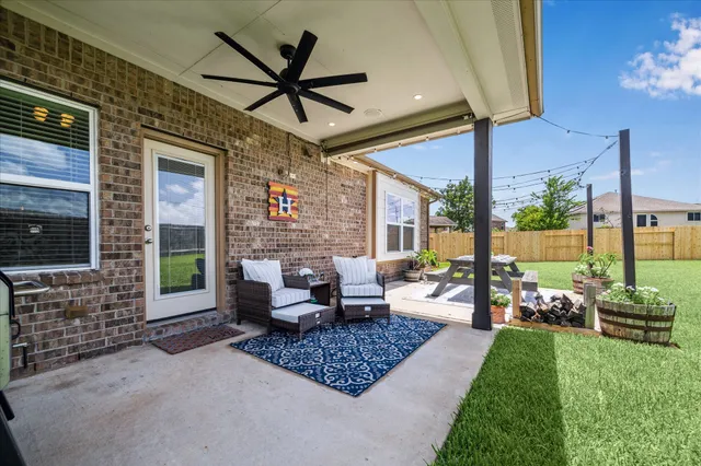 $539,900 | 6903 Stevenson Drive, Missouri City, TX 77459