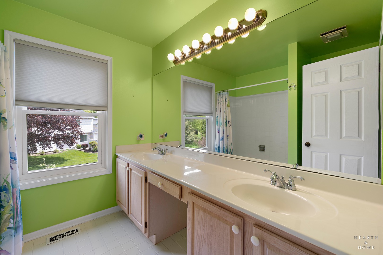 75 Hampton Street Cary, IL 60013 - Photo 23 of 44