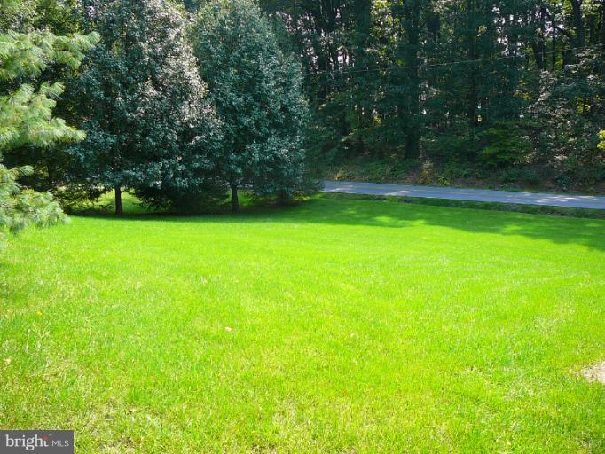 14018 Peddicord Road Mount Airy, MD 21771 - Photo 7 of 26 Exterior (General)