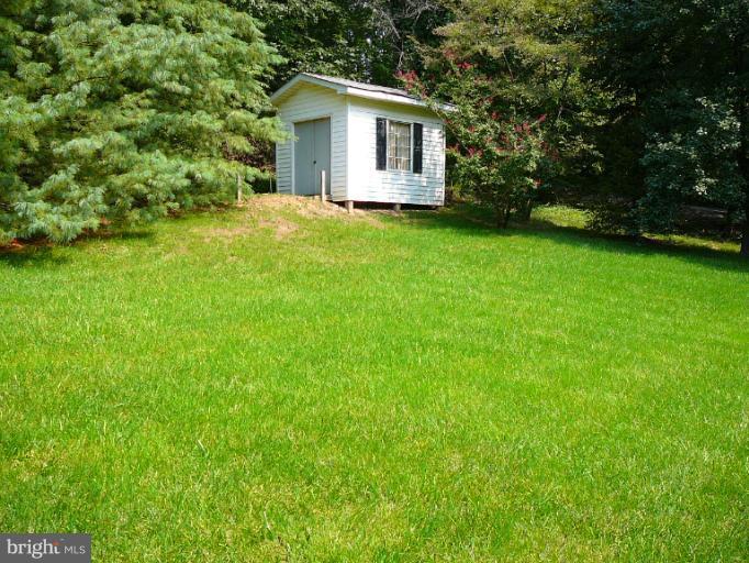 14018 Peddicord Road Mount Airy, MD 21771 - Photo 9 of 26 Exterior (General)