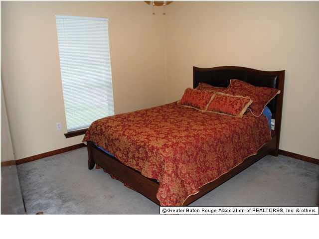 1204 Rue Desiree Baton Rouge, LA 70810 - Photo 10 of 13