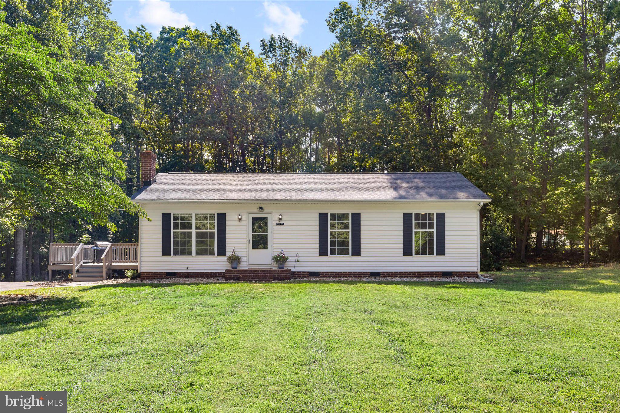252 Evergreen Road Louisa, VA 23093 - Photo 2 of 39