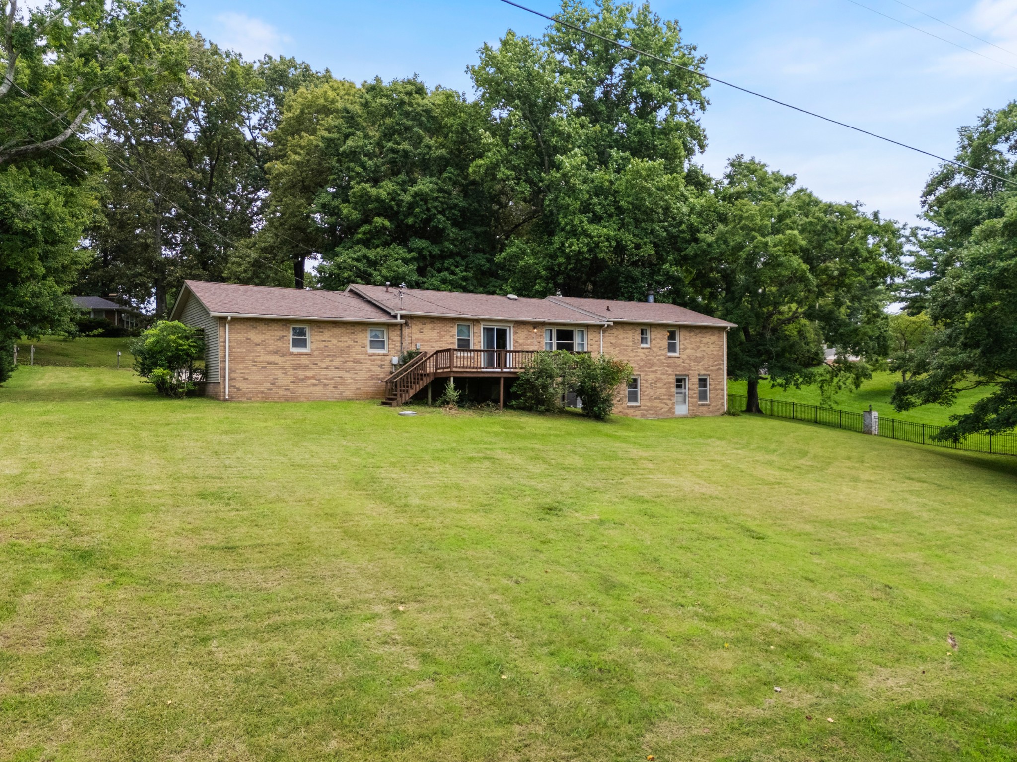 2054 Ridgecrest Circle Dickson, TN 37055 - Photo 37 of 42
