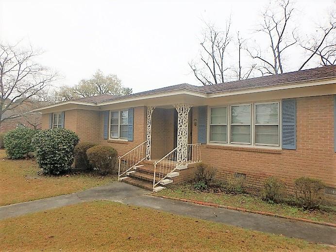 800 Horne Street St. George, SC 29477 - Photo 1 of 18 Front, Entrance