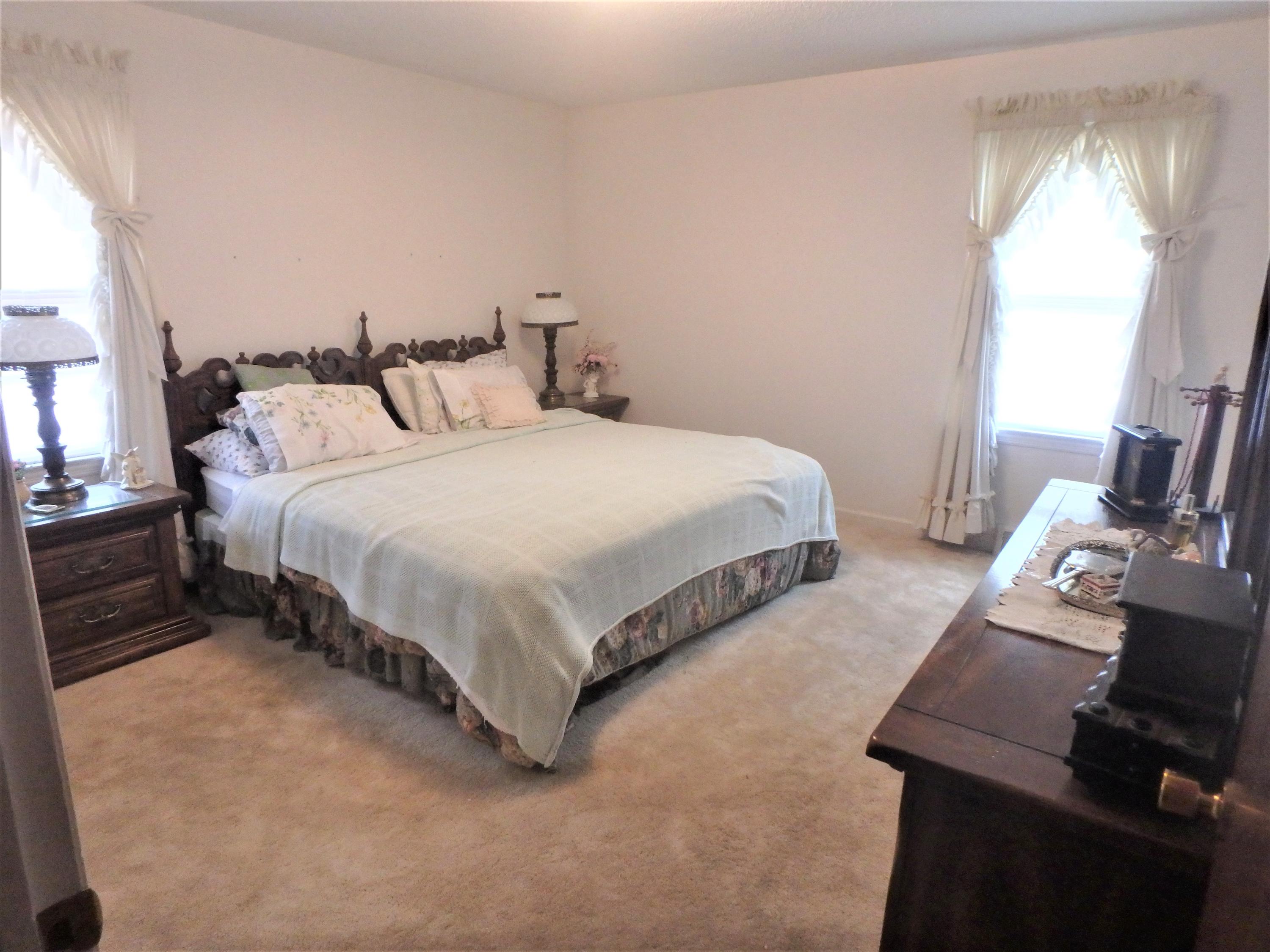800 Horne Street St. George, SC 29477 - Photo 11 of 18 Guest Bedroom 1