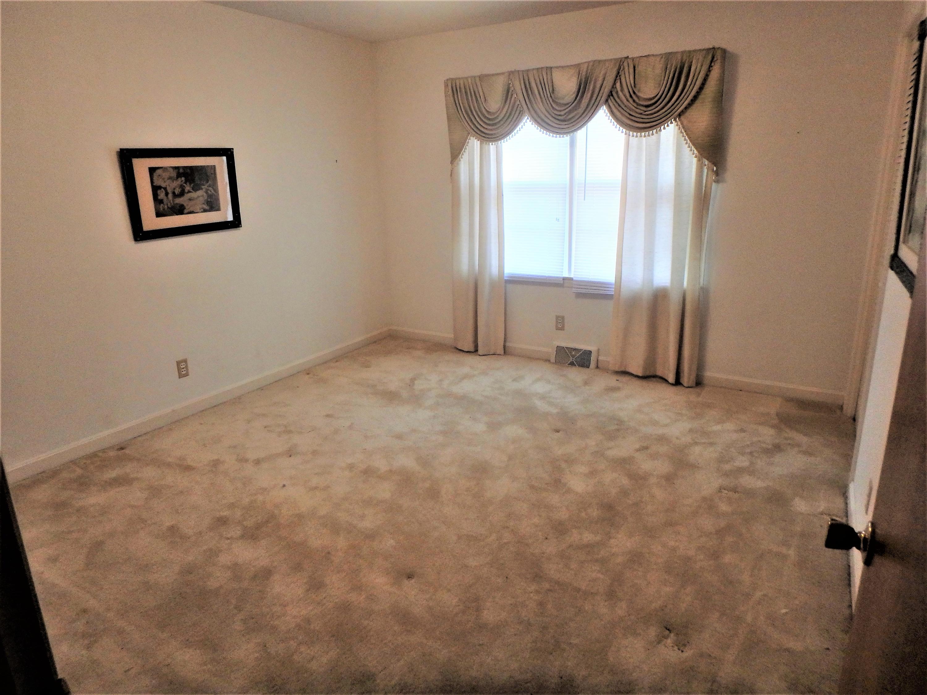 800 Horne Street St. George, SC 29477 - Photo 12 of 18 Guest Bedroom 2