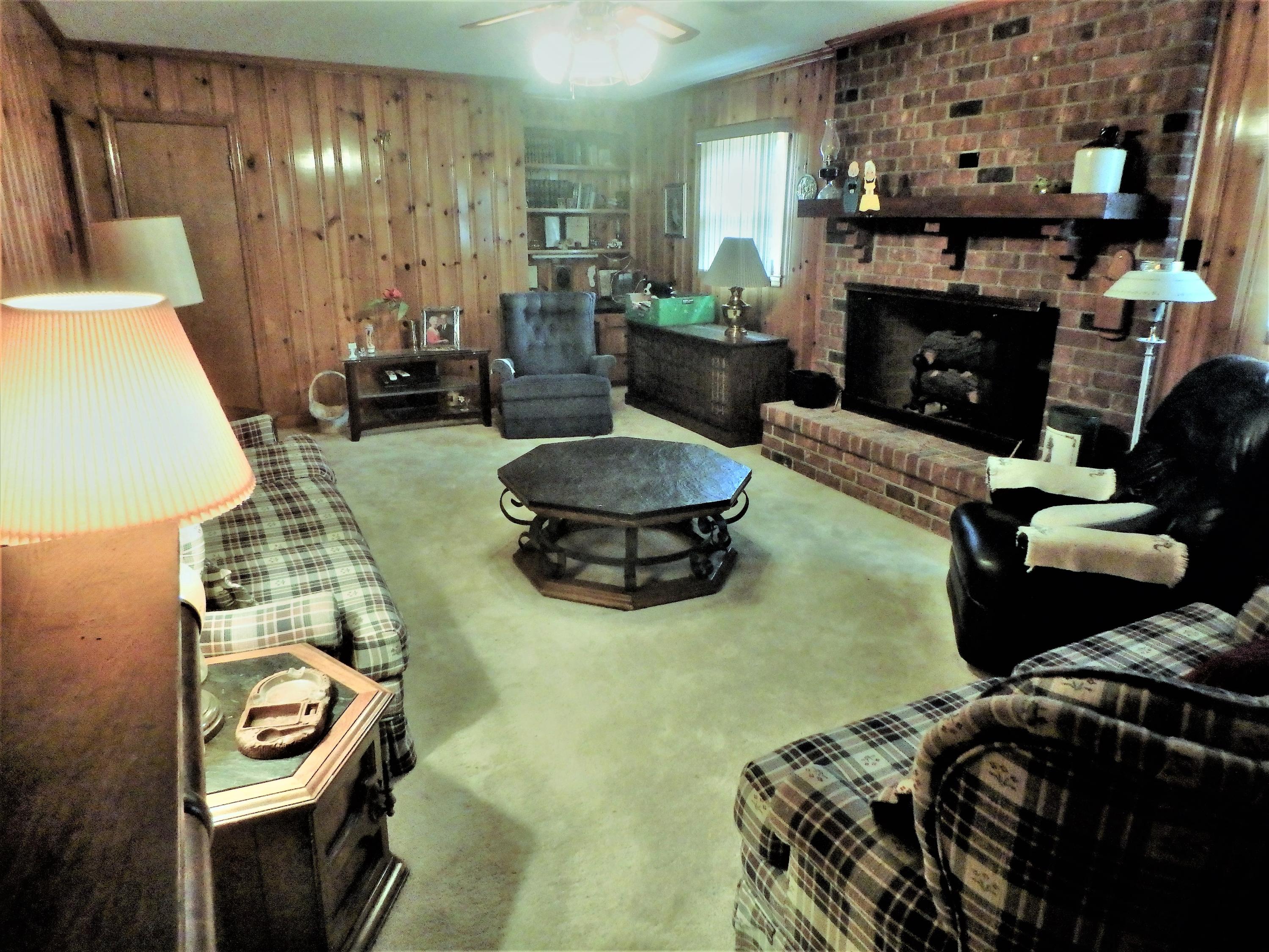 800 Horne Street St. George, SC 29477 - Photo 8 of 18 Den