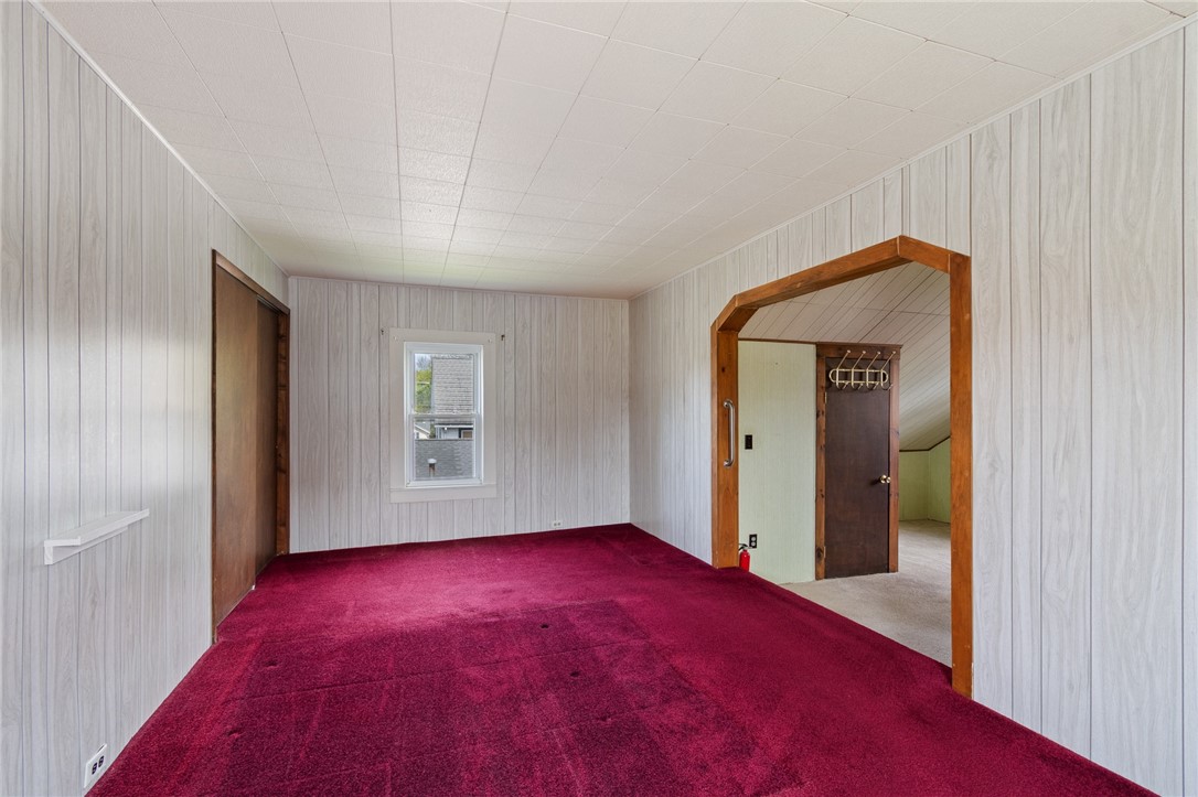 11 Maple Avenue Manchester, NY 14548 - Photo 28 of 39 The primary bedroom with a half bath - second floo