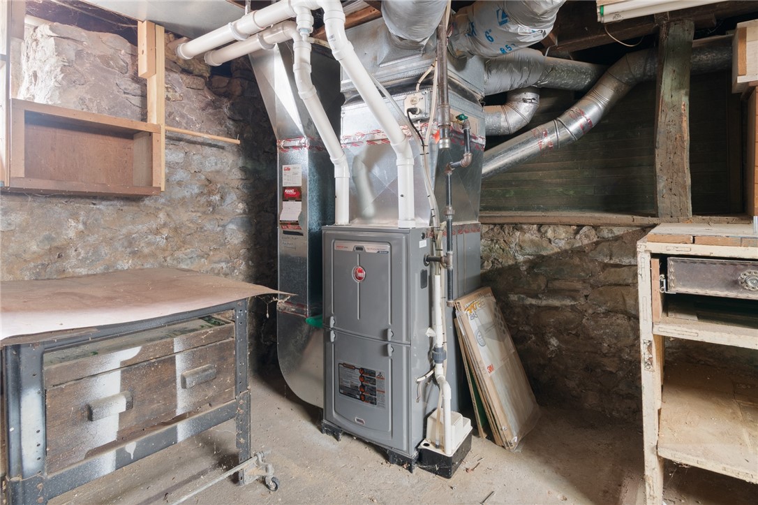 11 Maple Avenue Manchester, NY 14548 - Photo 37 of 39 The DRY BASEMENT workshop area