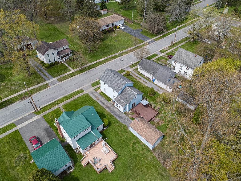 11 Maple Avenue Manchester, NY 14548 - Photo 6 of 39 The treed rear lot gives you plenty of privacy