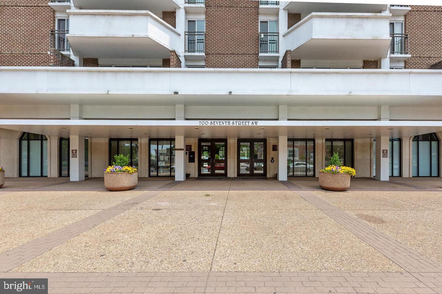 700 7th Street Southwest, Unit 711 Washington, DC 20024 - Photo 56 of 89