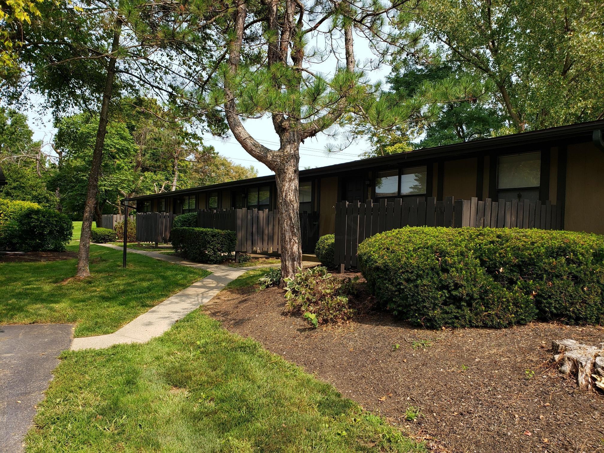 1750 McNaughten Road Columbus, OH 43232 - Photo 4 of 12