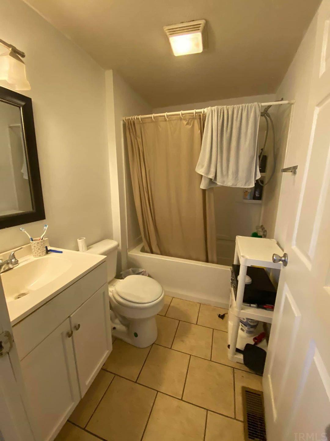 1801 5th Street Bedford, IN 47421 - Photo 23 of 29 Gallery Image 23
