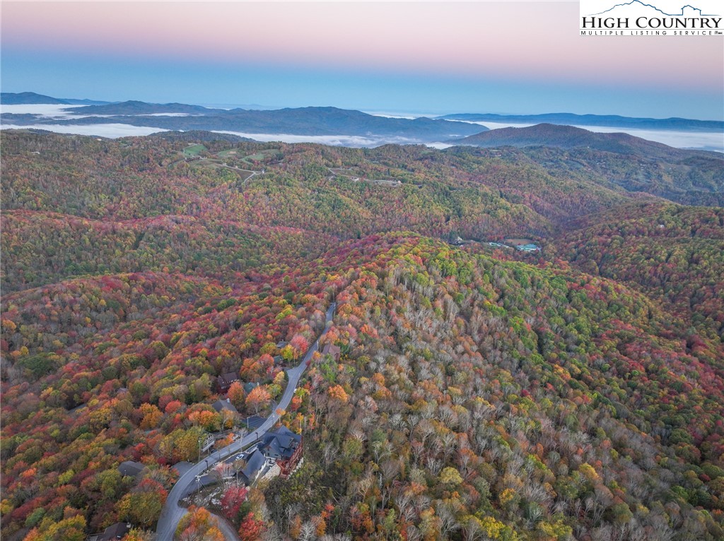 309 Pinnacle Ridge Road Beech Mountain, NC 28604 - Photo 39 of 45 a view of mountain view with mountain view