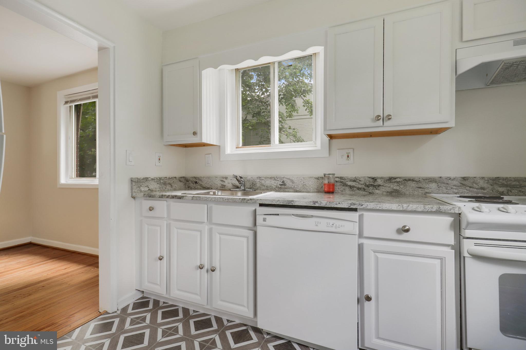3308 Rutgers Street Hyattsville, MD 20783 - Photo 12 of 31