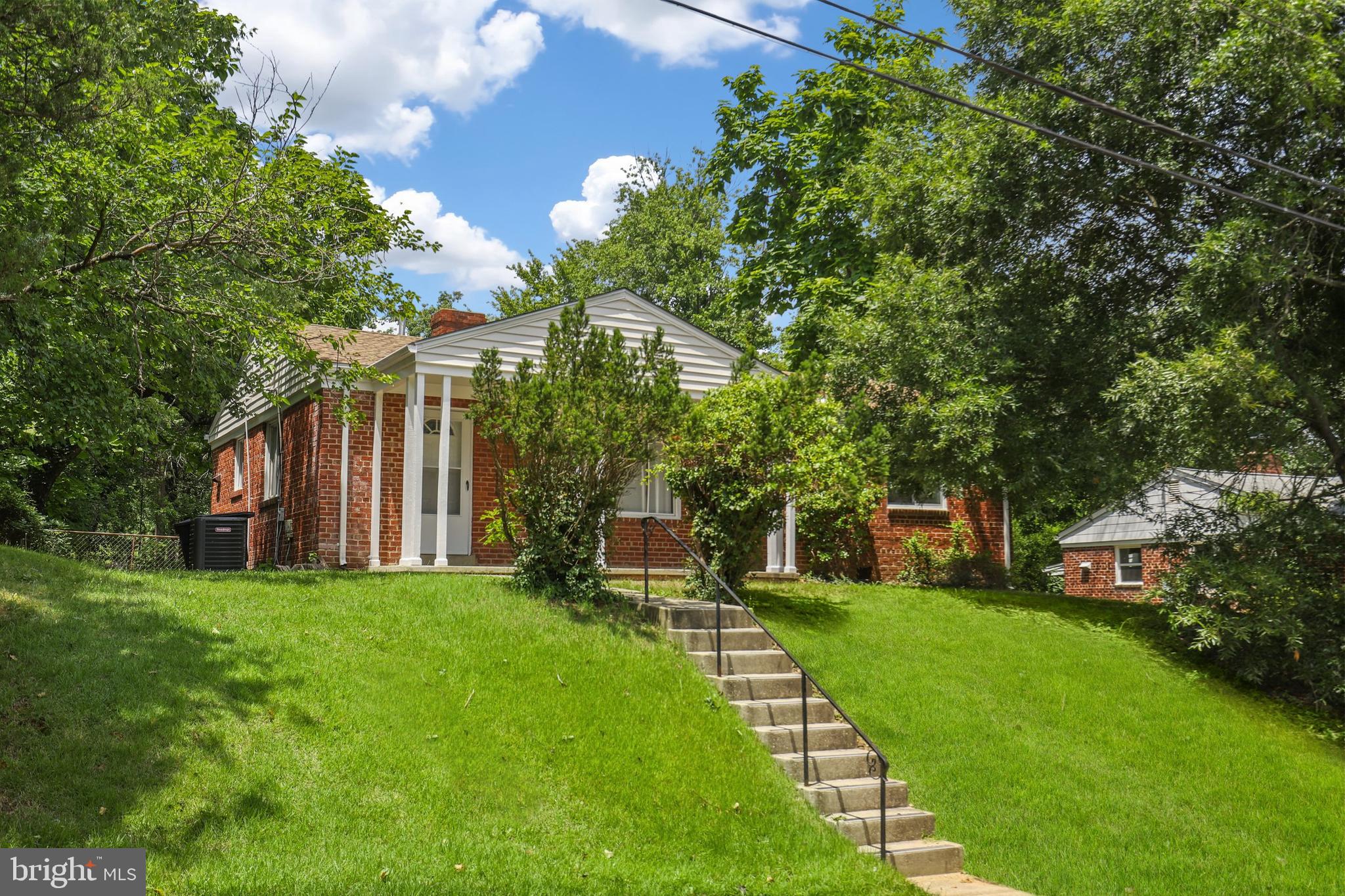 3308 Rutgers Street Hyattsville, MD 20783 - Photo 2 of 31