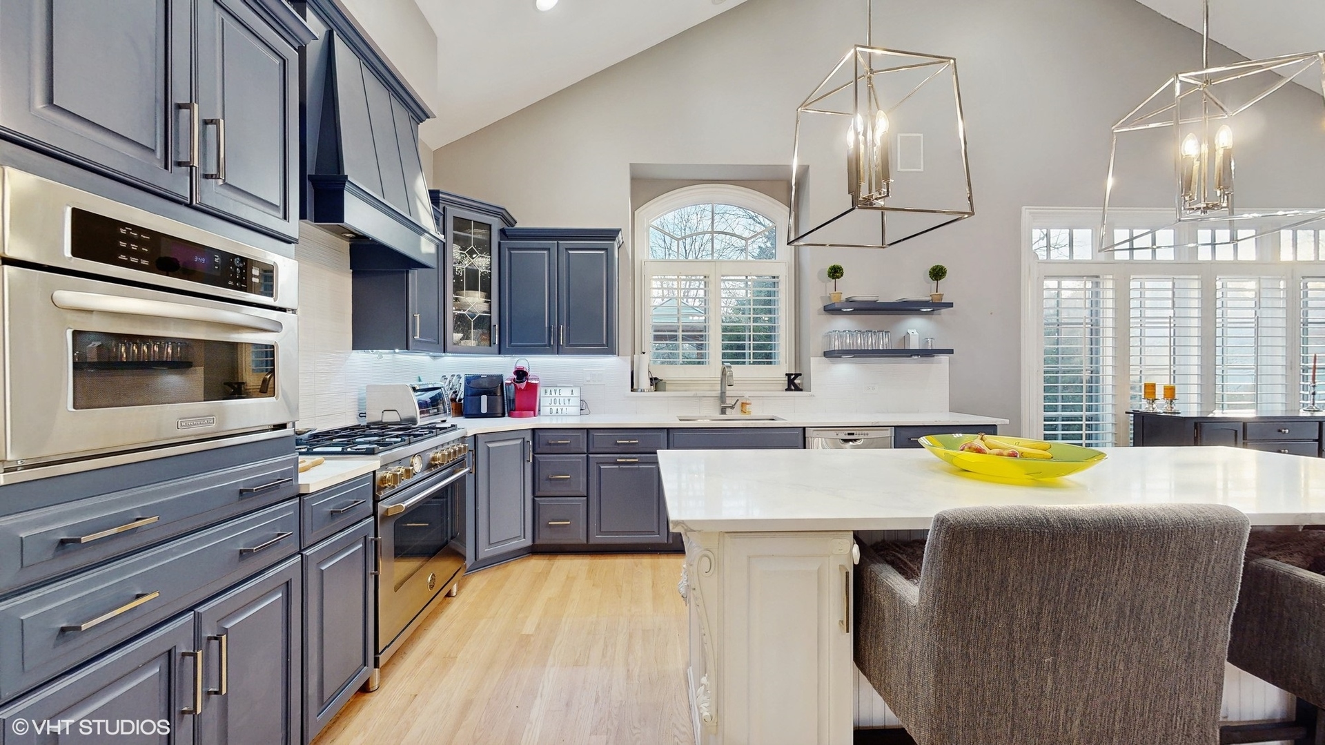 6320 Tennessee Avenue Willowbrook, IL 60527 - Photo 16 of 56