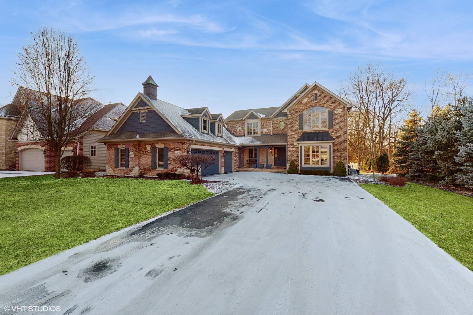 6320 Tennessee Avenue Willowbrook, IL 60527 - Photo 2 of 56