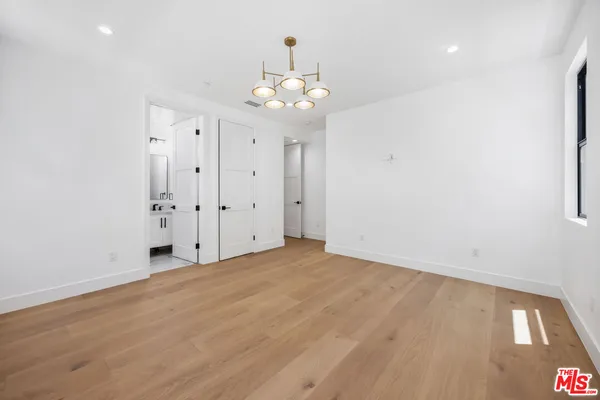 $17,990 | 926 17th Street, Hermosa Beach, CA 90254