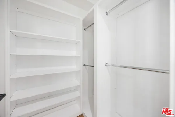 $17,990 | 926 17th Street, Hermosa Beach, CA 90254