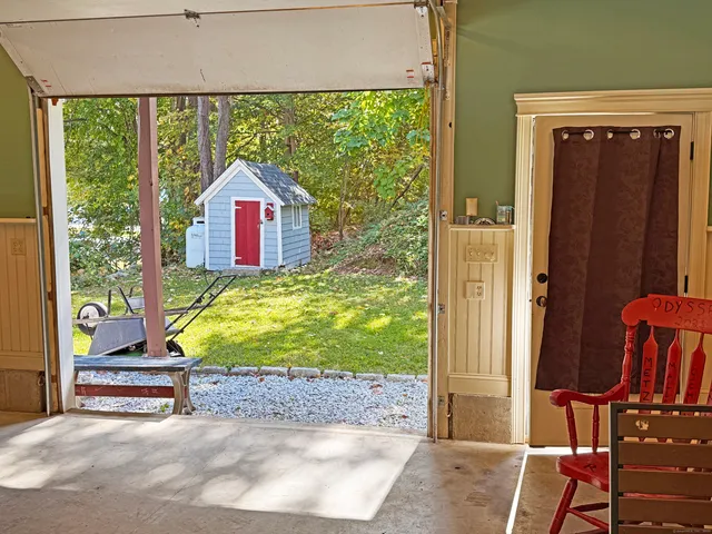 $349,999 | 75 Maple Street, Torrington, CT 06790