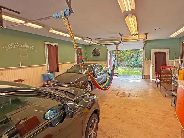 $349,999 | 75 Maple Street, Torrington, CT 06790