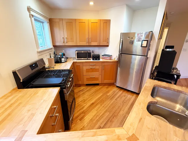 $349,999 | 75 Maple Street, Torrington, CT 06790