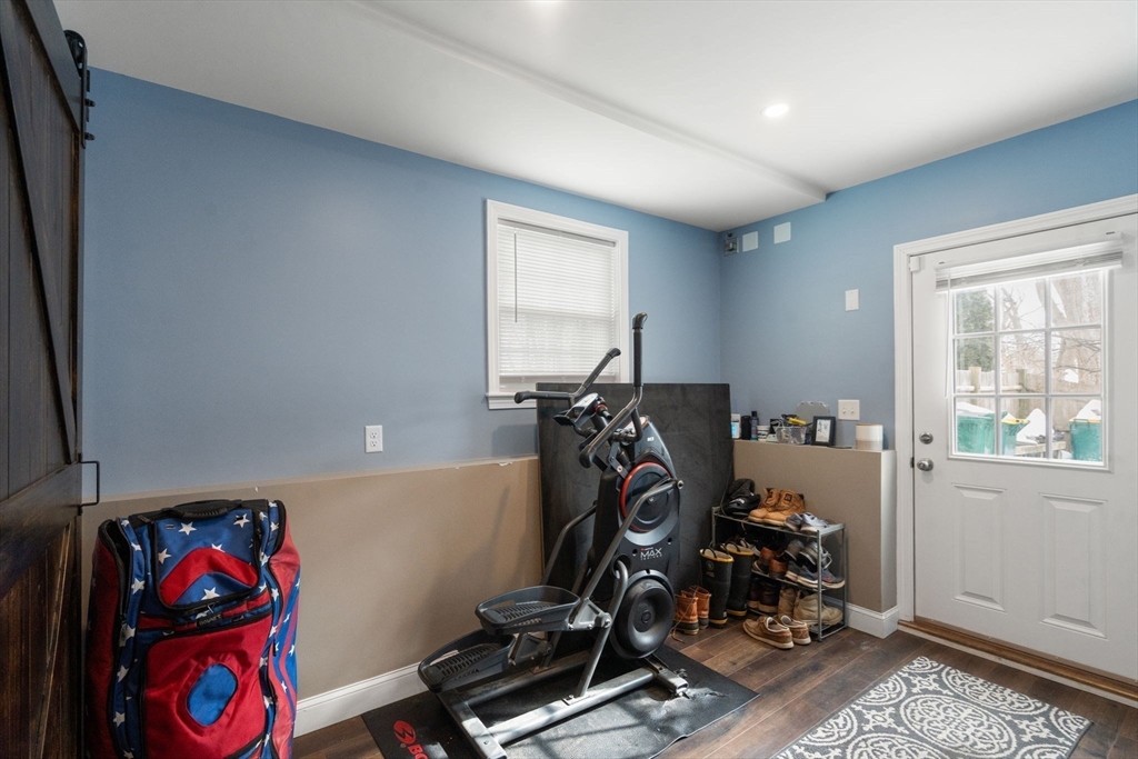 44 Pearl Street Woburn, MA 01801 - Photo 26 of 31