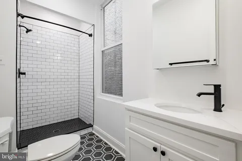 $3,750,000 | 1805 Chestnut Street, Philadelphia, PA 19103